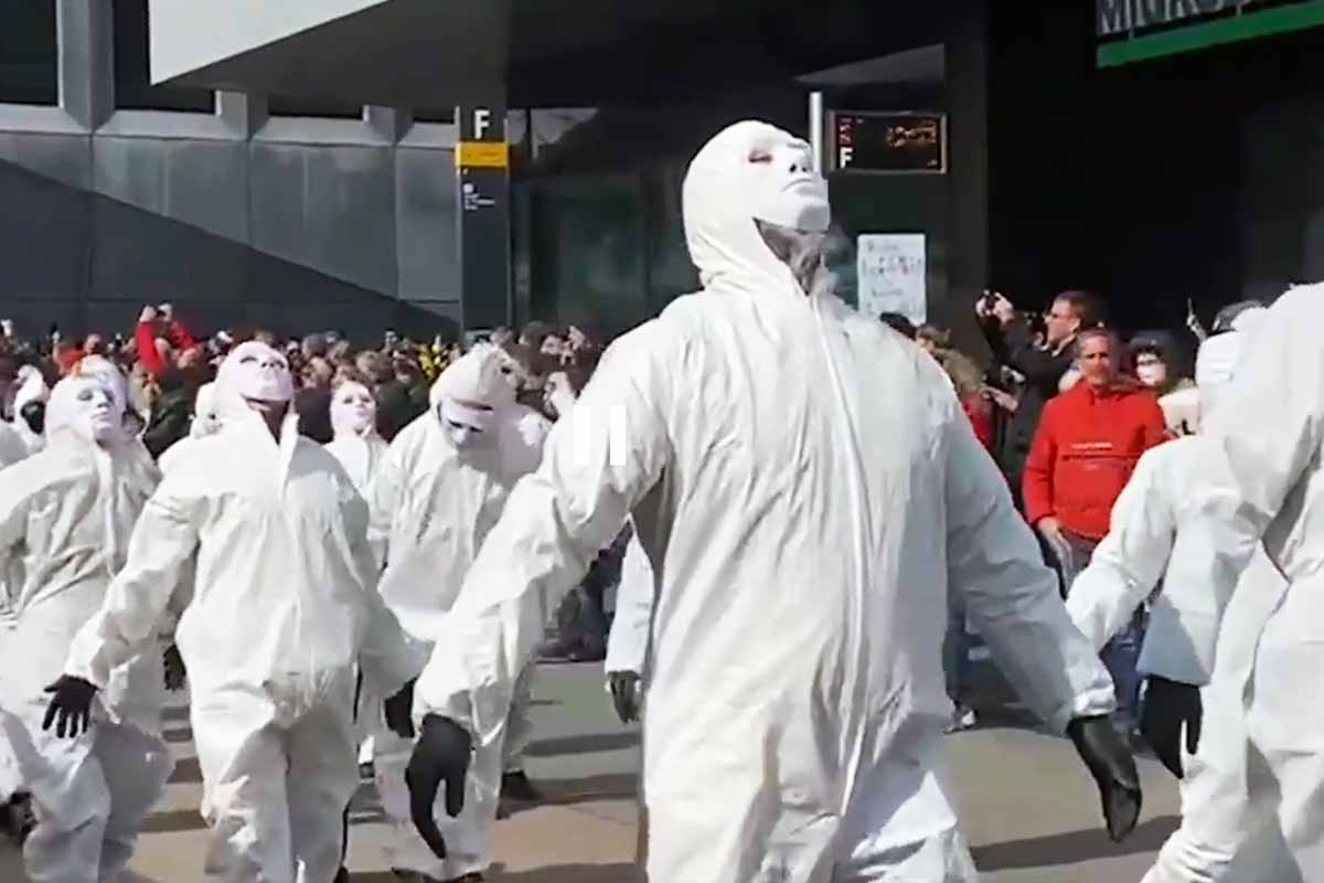 manifestazione-anti-coronavirus-in-svizzera